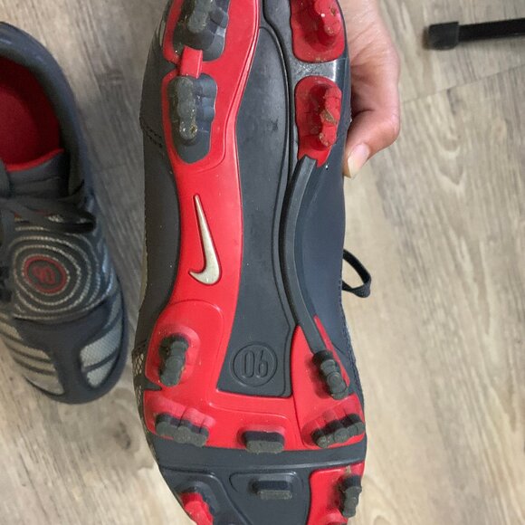 Soccer Cleats - Picture 3 of 3